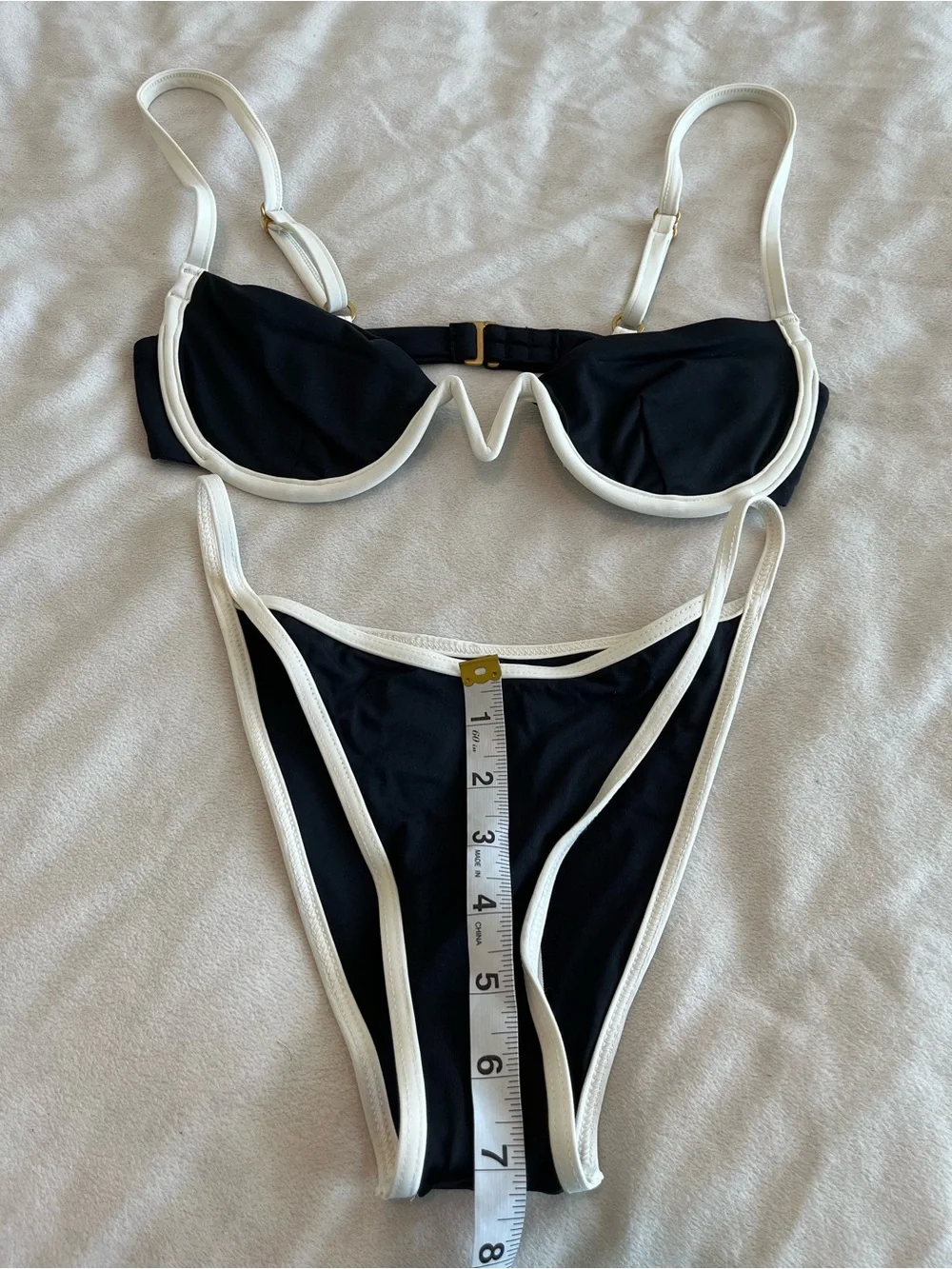 L*Space Bikini Set Niko Top & Tommy Bitsy Bottoms Small Black/White Resortwear